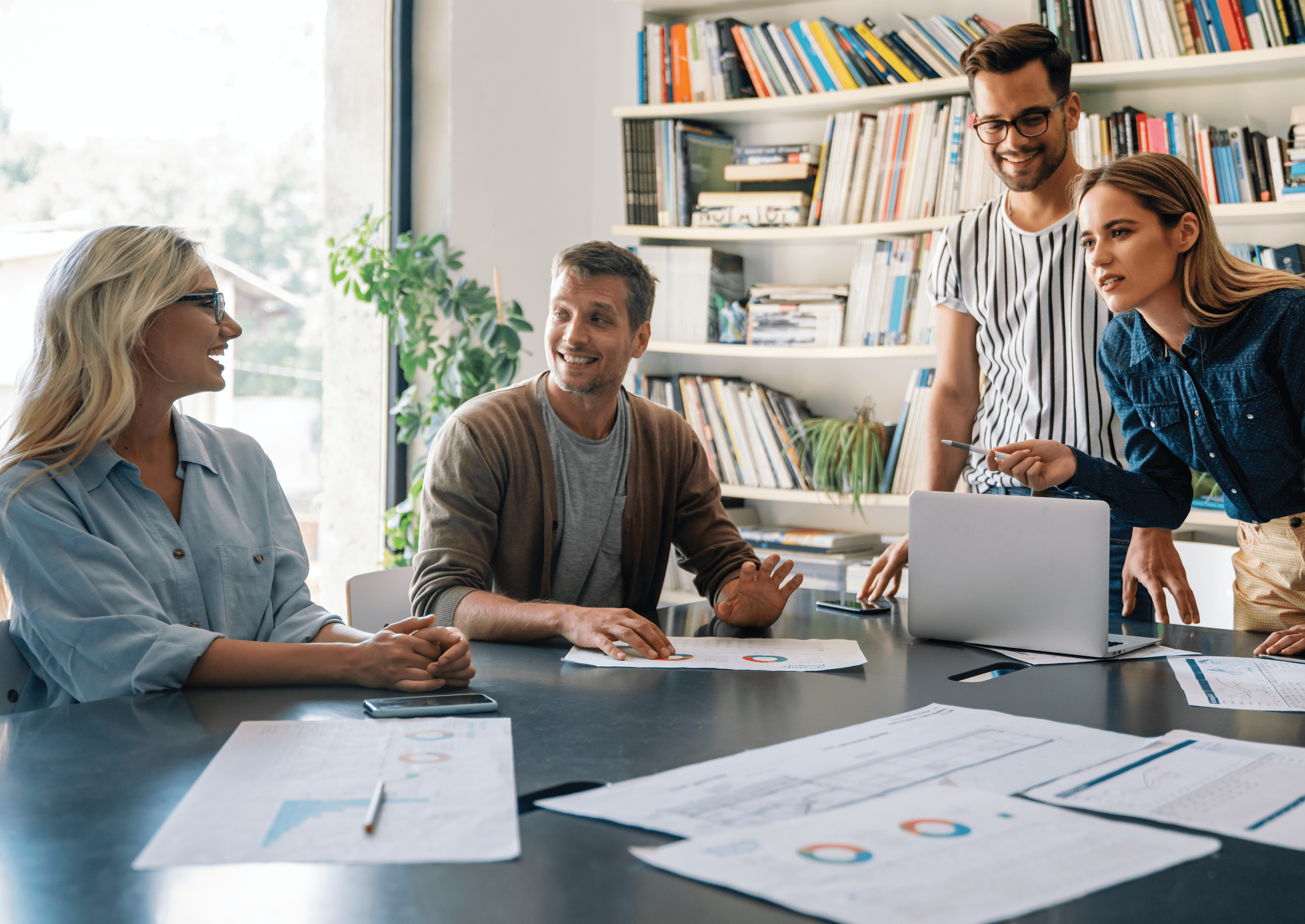 digital marketing professionals working around the table